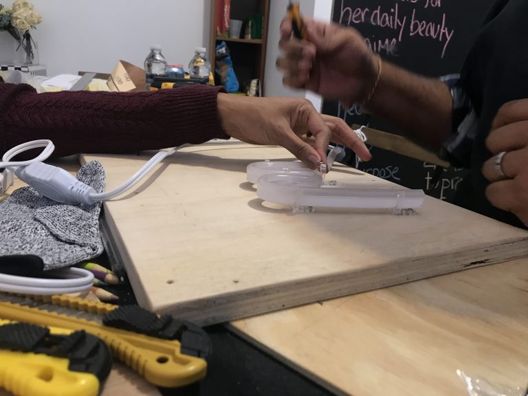 Neon Sign Making (US) NerdDNA